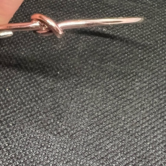 Stella and dot knot rose gold plate bracelet - Picture 2 of 7